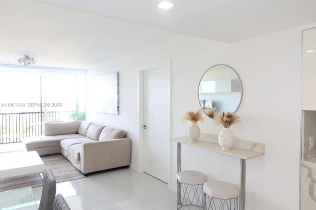 3 of 32 - 20301 W Country Club Drive #1422, Aventura, FL