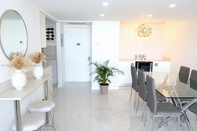 4 of 32 - 20301 W Country Club Drive #1422, Aventura, FL