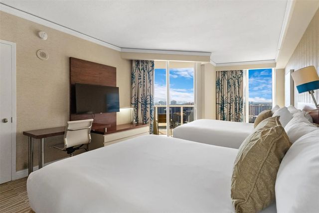 18001 Collins Avenue #2615, Sunny Isles Beach