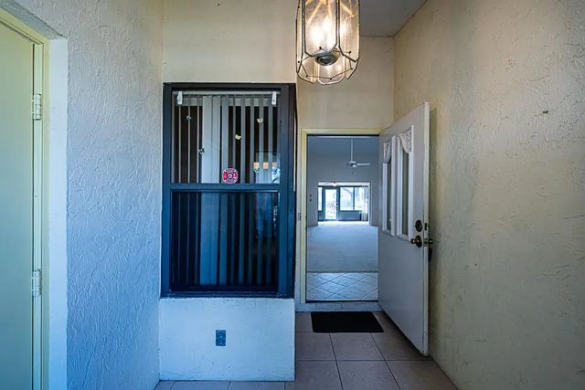 2 of 17 - 7667 Se Sugar Sand Circle, Hobe Sound, FL