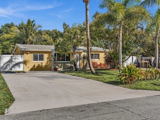 Photo of Listing #R11162924