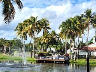 Photo of Listing #F10549302