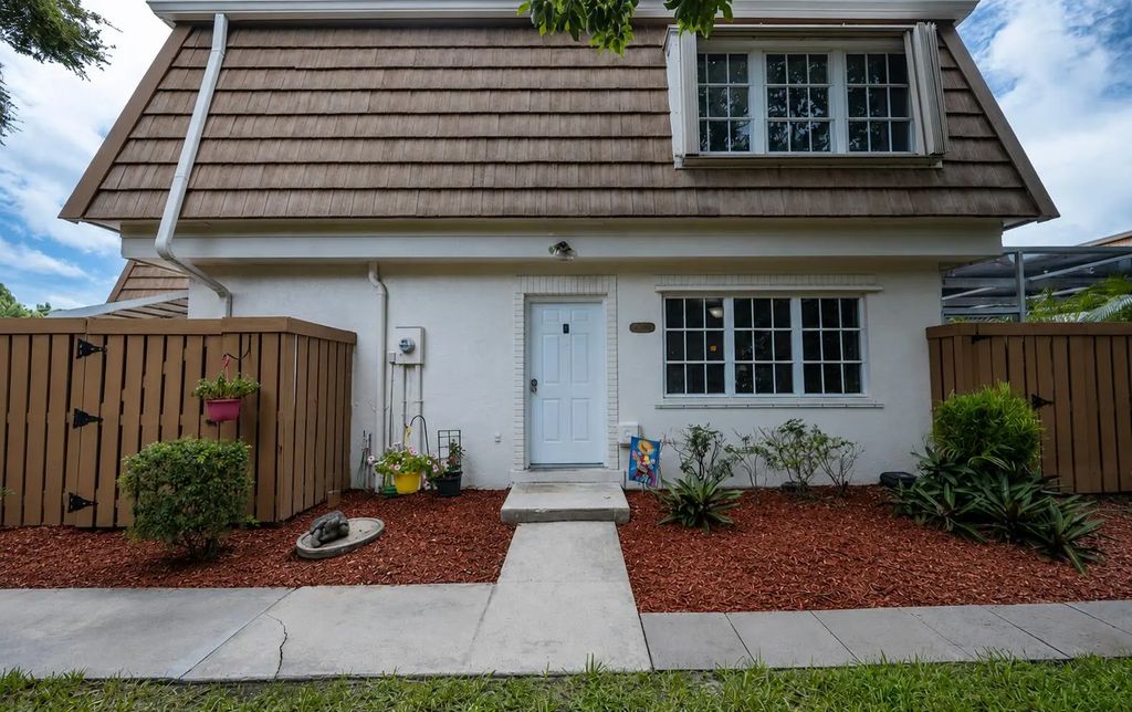 4300 Hazel Avenue #d, Palm Beach Gardens