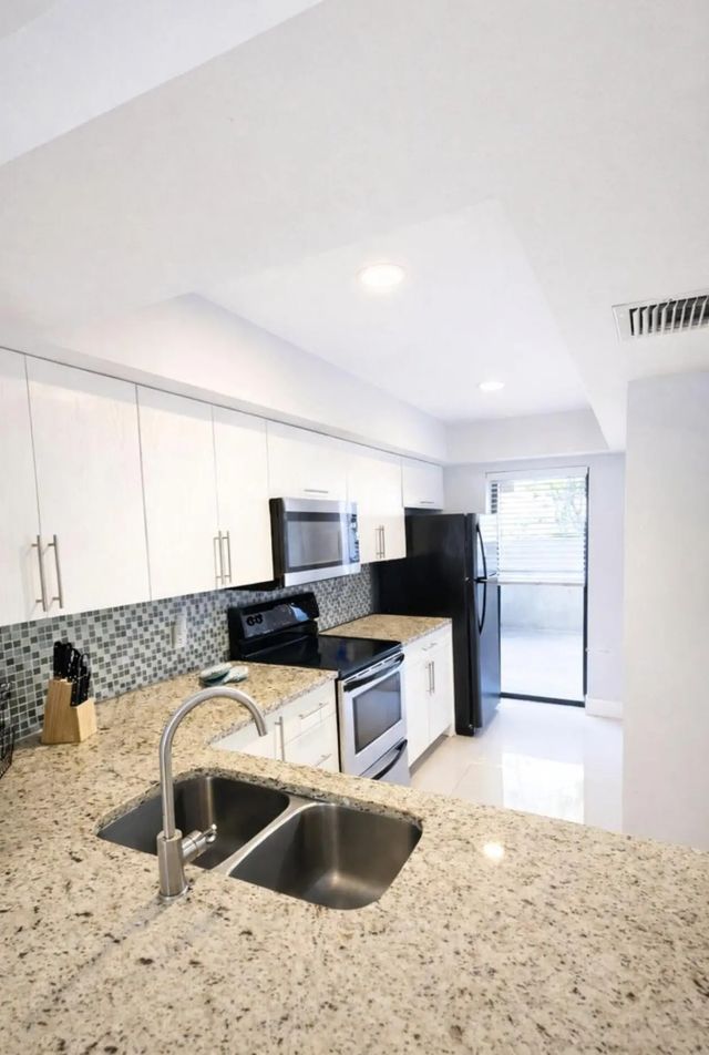11596 Nw 45th Street #4, Coral Springs