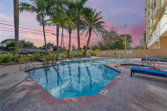 4 of 43 - 3500 Coral Way #710, Miami, FL