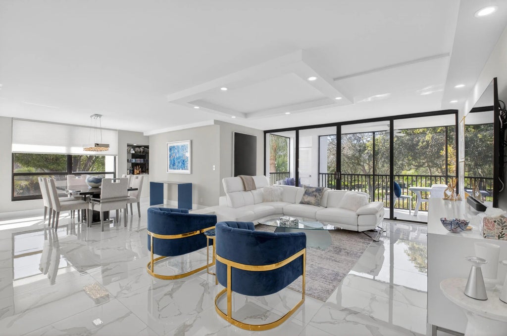 20080 Boca West Drive #438, Boca Raton