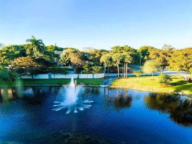 2501 Antigua Terrace #g-4, Coconut Creek