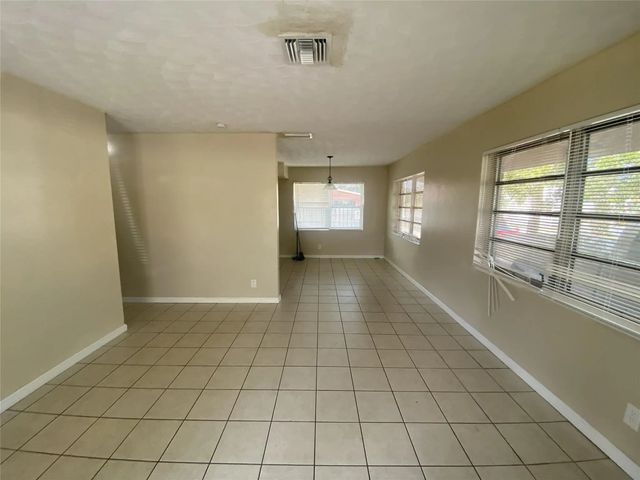 3 of 25 - 510 Nw 13th Street, Fort Lauderdale, FL
