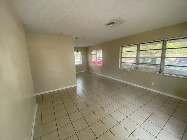 4 of 25 - 510 Nw 13th Street, Fort Lauderdale, FL