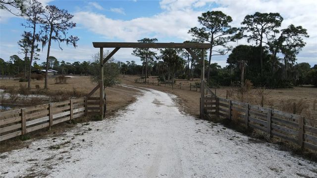 3 of 15 - 4801 Sw Wild Turkey Lane, Okeechobee, FL