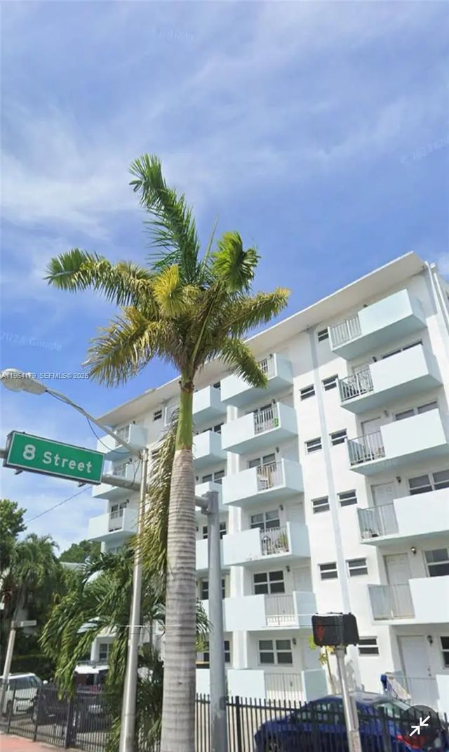 3 of 15 - 801 Meridian Avenue #3b, Miami Beach, FL