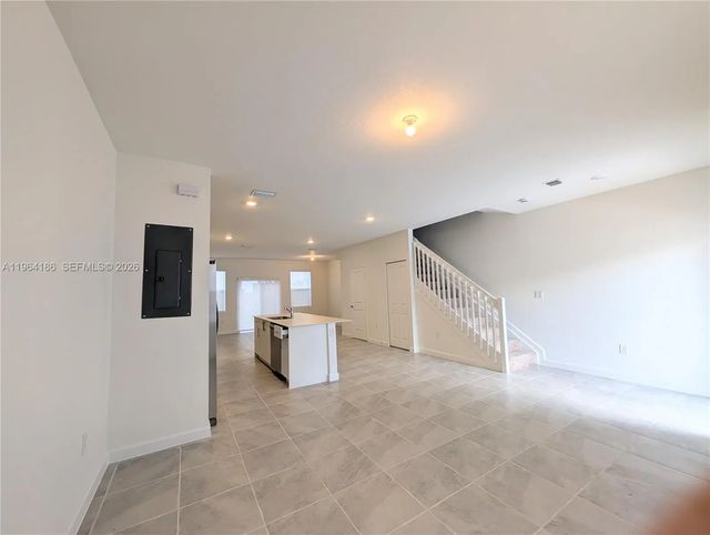 4 of 45 - 1172 Se 1st Terrace, Florida City, FL