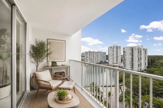 2 of 21 - 2801 Ne 183rd Street #1607w, Aventura, FL
