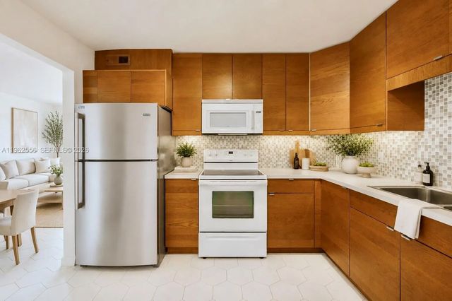 4 of 21 - 2801 Ne 183rd Street #1607w, Aventura, FL