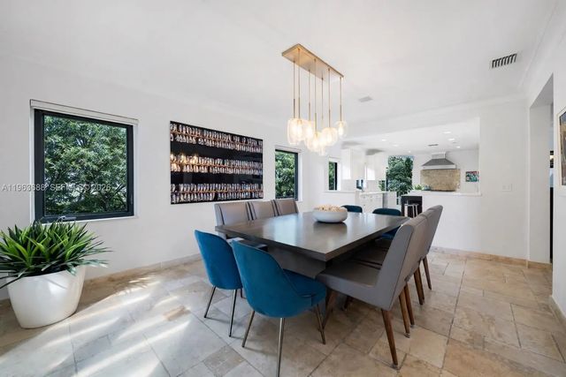 5 of 42 - 744 Lakeview Drive, Miami Beach, FL