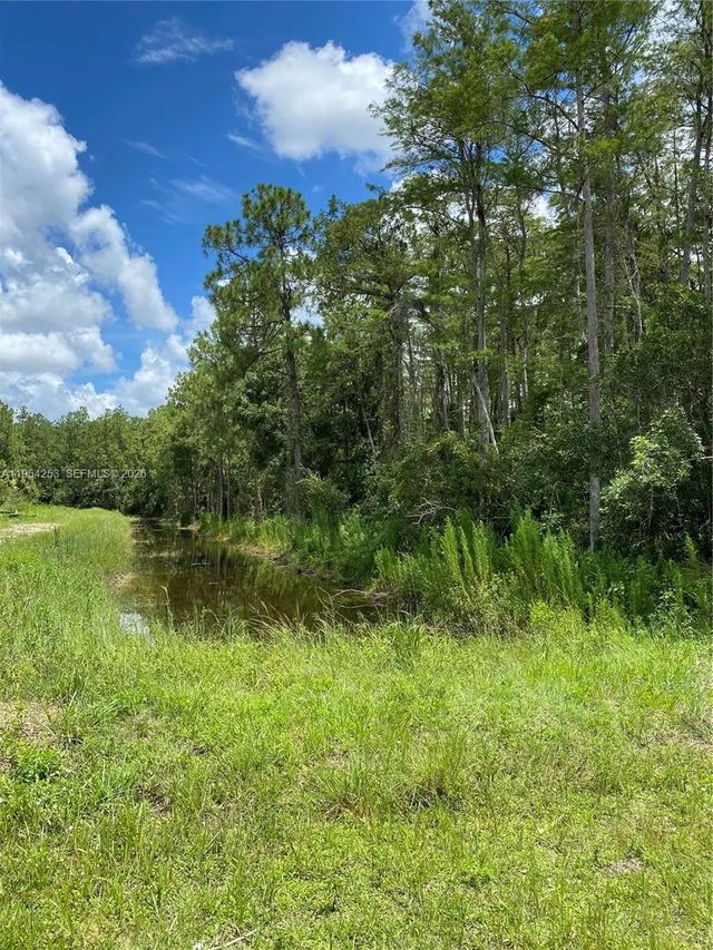 3 of 4 - 166 Ocean Park Drive, Lehigh Acres, FL