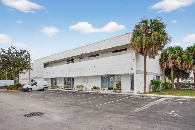 3 of 39 - 2800 N State 7 Road, Margate, FL