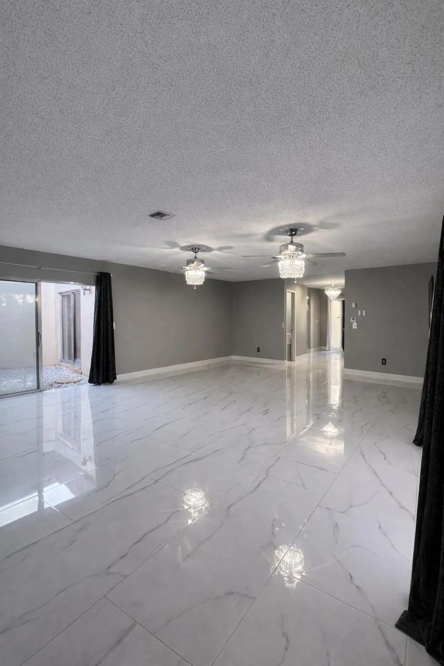 3 of 46 - 6770 Dupere Lane, Lake Worth, FL