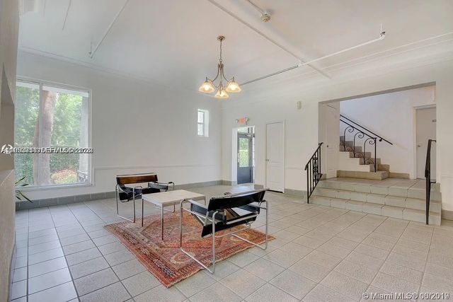 3 of 13 - 820 Euclid Avenue #106, Miami Beach, FL