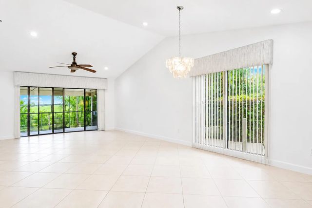 4 of 24 - 16131 Laurel Drive #33, Weston, FL