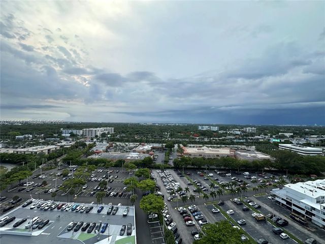 4 of 24 - 18051 Biscayne Boulevard #ph05, Aventura, FL