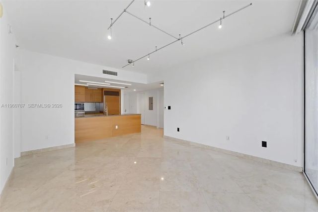 2 of 31 - 475 Brickell Avenue #3513, Miami, FL
