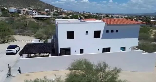 2 of 20 - 25 Paséo Vista #hermosa, , 
