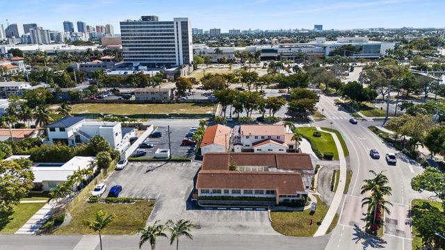 5 of 34 - 1130 Bayview Drive, Fort Lauderdale, FL
