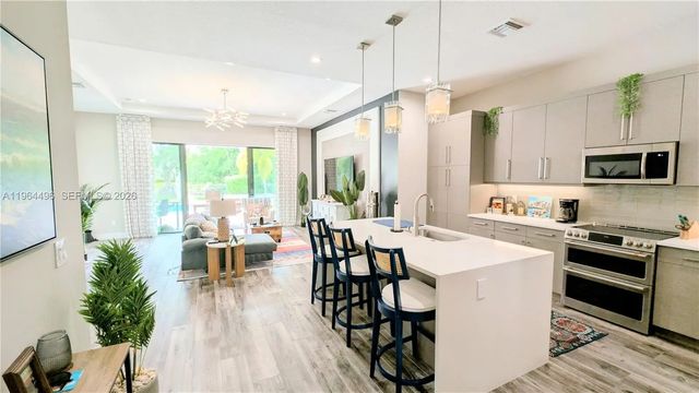 3 of 20 - 2879 Gin Berry Way, West Palm Beach, FL