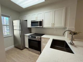 Photo of Listing #F10551433