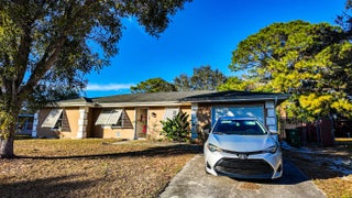 Photo of Listing #R11163171