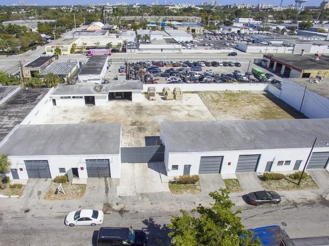 4 of 19 - 842 Nw 7th Terrace Nw, Fort Lauderdale, FL