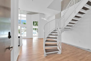 Photo of Listing #R11163282