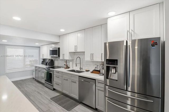 2 of 66 - 958 Mockingbird Lane #514, Plantation, FL