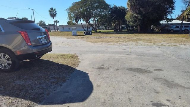 2 of 2 - 1502 N Avenue D, Fort Pierce, FL