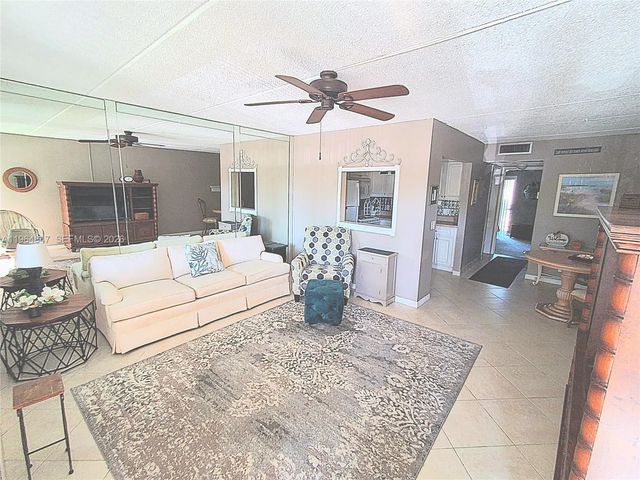 5 of 11 - 3000 Springdale Boulevard #v207, Palm Springs, FL