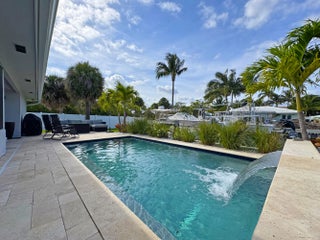 Photo of Listing #R11163316