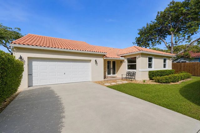 3 of 49 - 16921 Sw 92nd Court, Palmetto Bay, FL