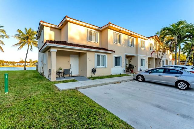 2 of 32 - 17501 Sw 140th Court, Miami, FL