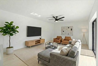 Photo of Listing #R11163395