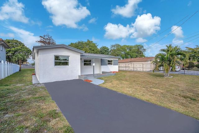 2 of 41 - 3531 Nw 9th Court, Lauderhill, FL