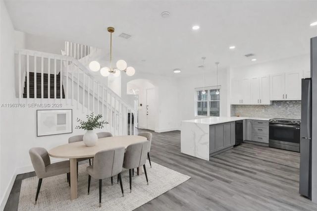 4253 Sw 124th Terrace, Miramar