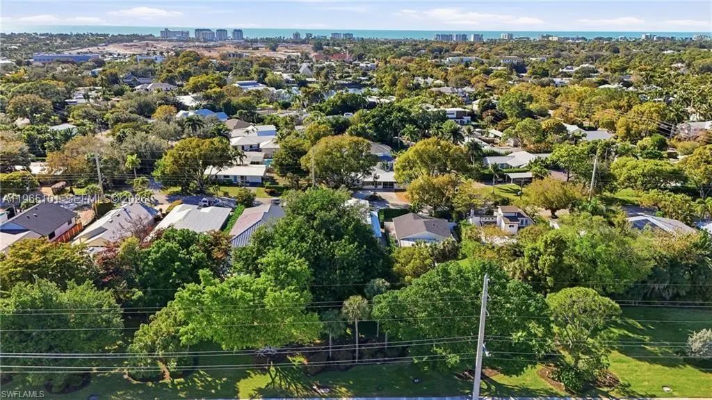 1070 13Th Street N, Naples, FL, 34102