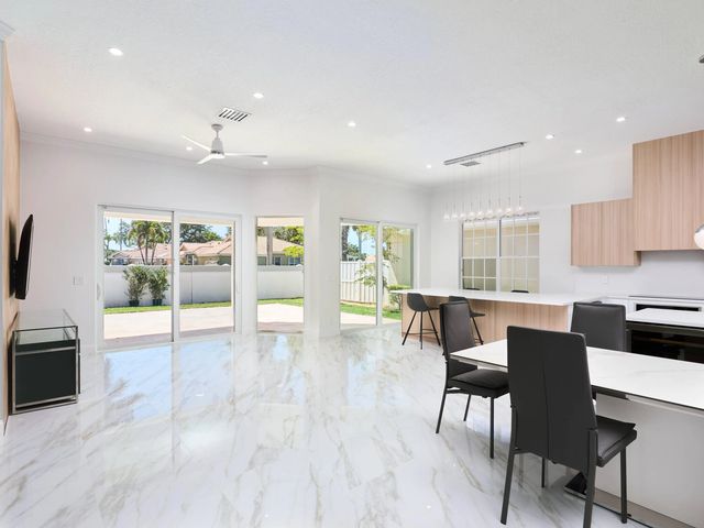 5 of 32 - 8186 Quail Meadow Way, West Palm Beach, FL