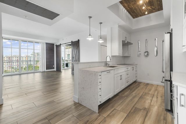 410 Evernia Street #807, West Palm Beach