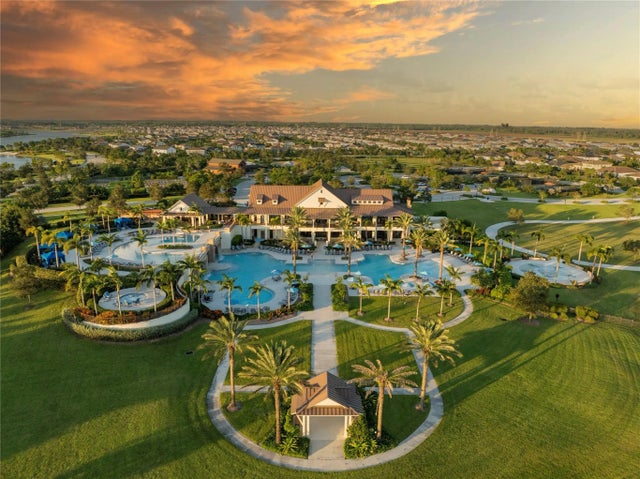 Photo of Listing #F10550557