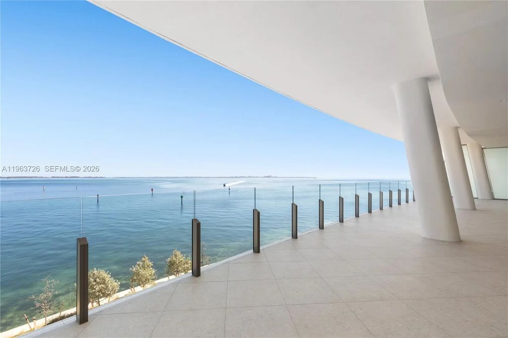 5 Grove Isle Drive #m303, Miami
