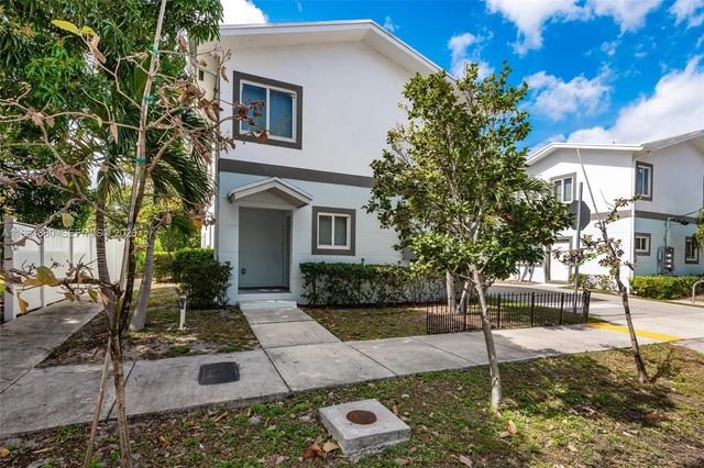 3 of 43 - 507 Nw 8th Avenue #1, Fort Lauderdale, FL