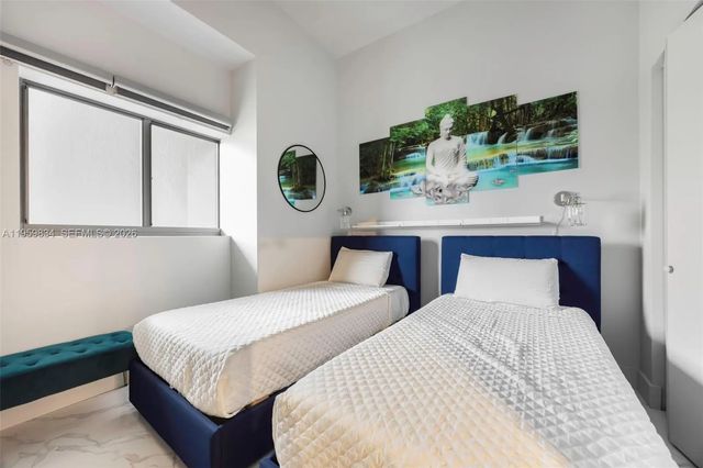 5 of 36 - 460 Ne 28th Street #ph 4002, Miami, FL
