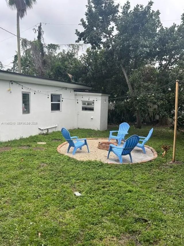 2 of 9 - 1220-1222 Ne 110th Terrace, Miami, FL